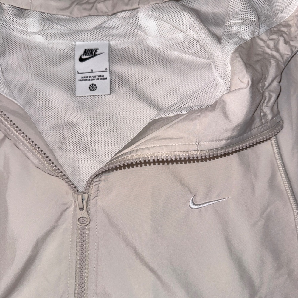 Nike Windbreaker Jacket Full Zip Hooded Lightweight Beige Size Large - Picture 2 of 5